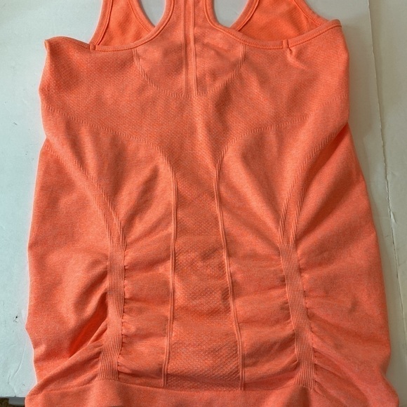 Athleta T back tank orange in color size extra small - Picture 6 of 8